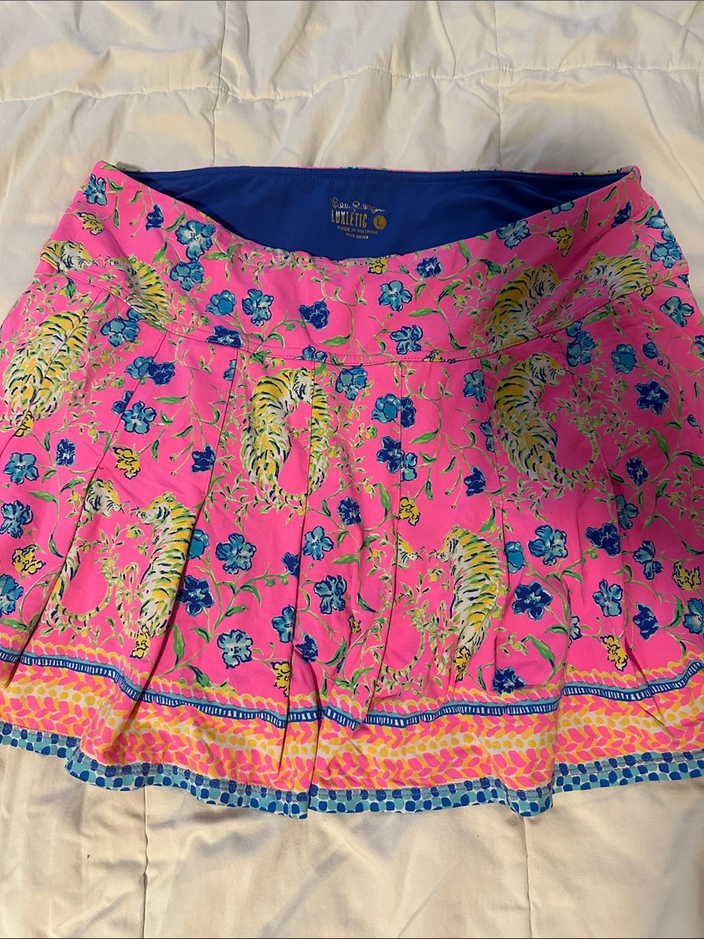 Lilly Pulitzer stretch skort  size l new no tags
